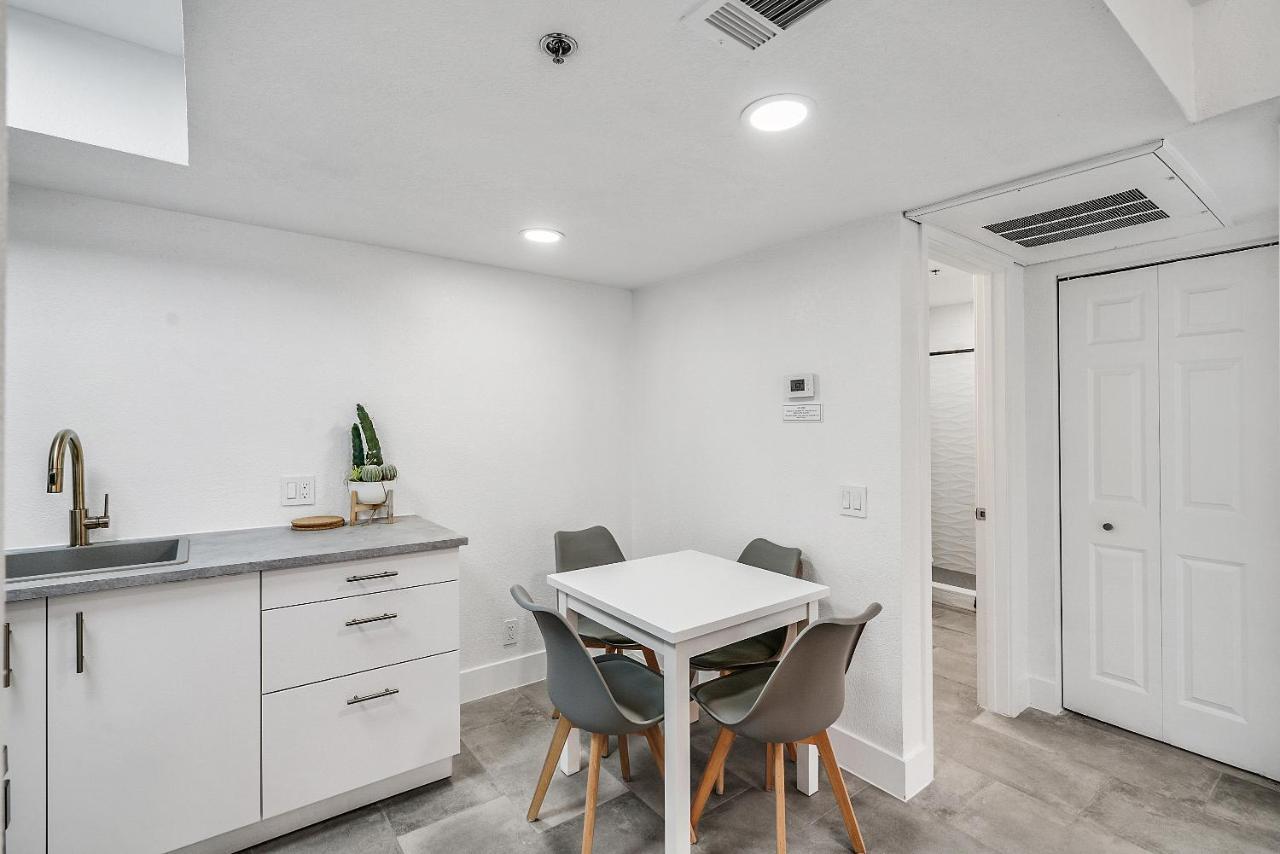 Condo Close To Strip And Raiders Stadium Las Vegas Eksteriør bilde