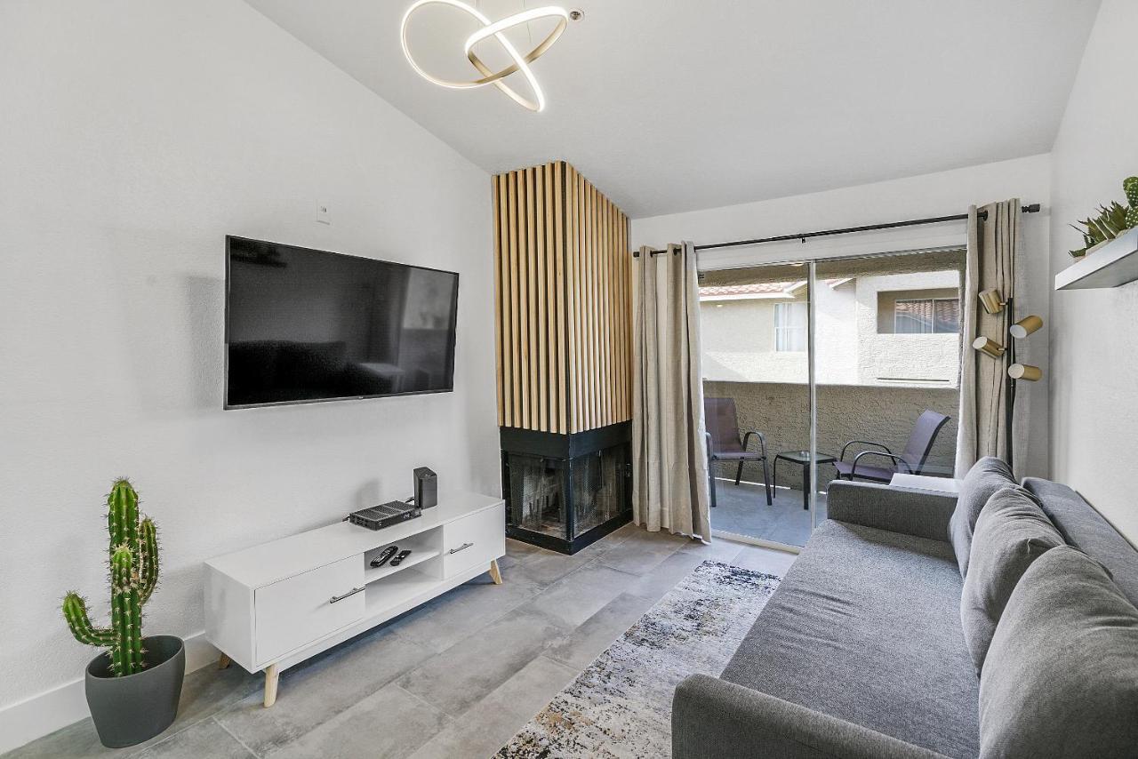 Condo Close To Strip And Raiders Stadium Las Vegas Eksteriør bilde