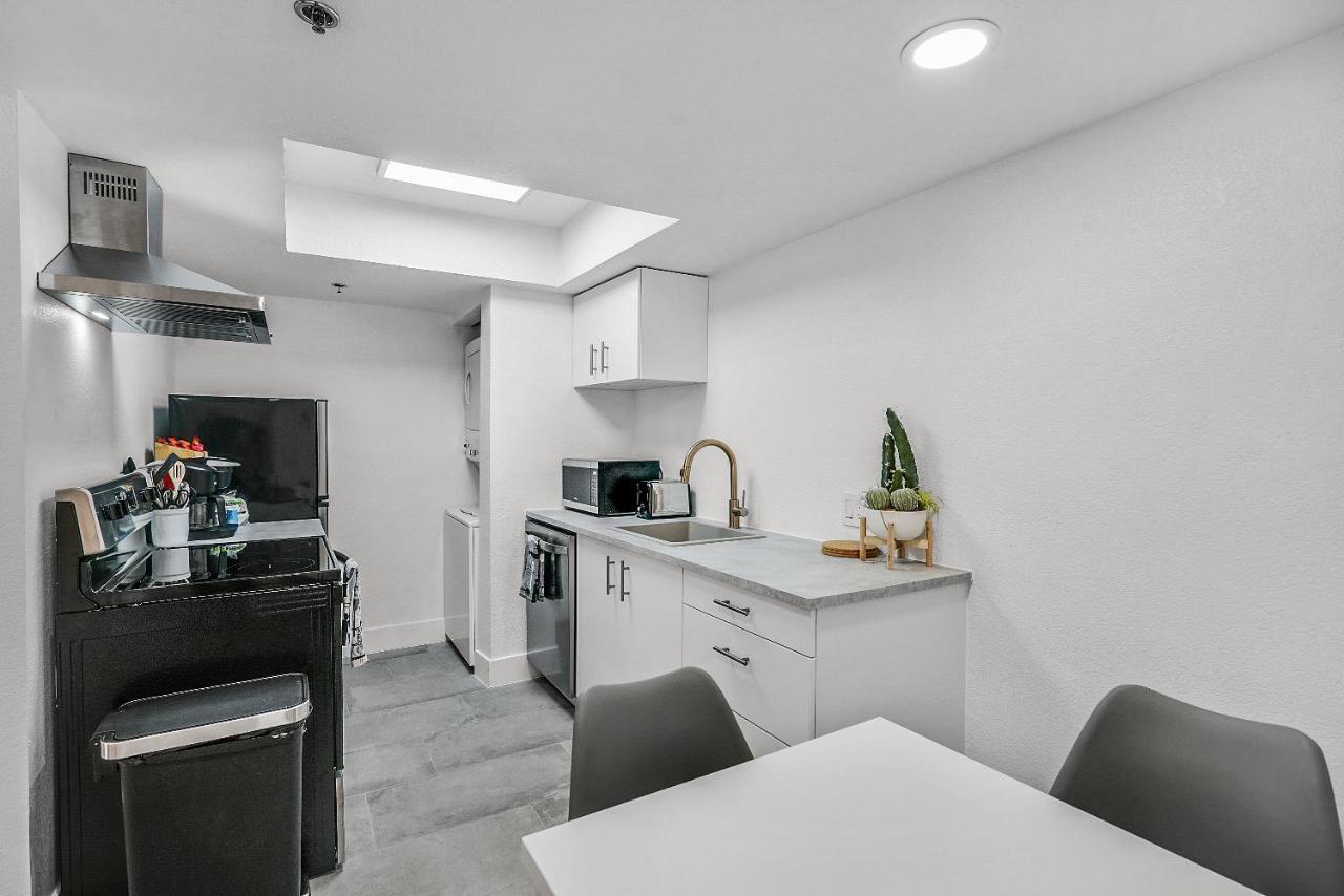 Condo Close To Strip And Raiders Stadium Las Vegas Eksteriør bilde